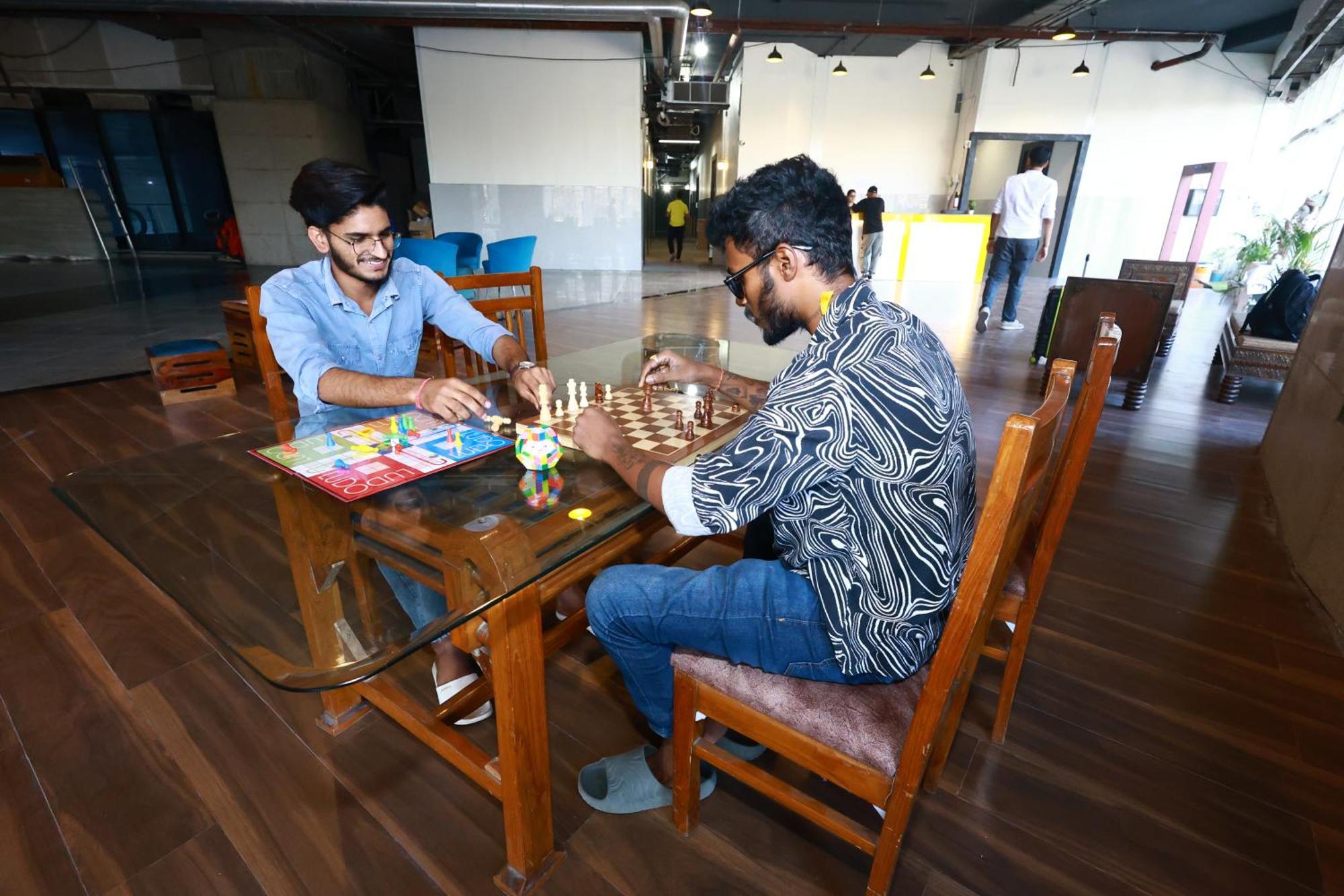 The Metrostay At Railway Station New Delhi