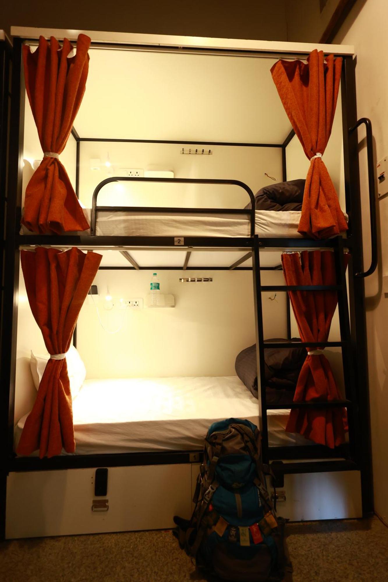 The Metrostay At Railway Station